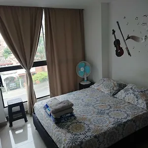  Apartamento Edificio Oficinas Molinos Calle 30 # 81 - 158