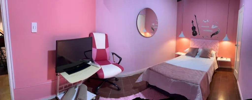 Casa Hotel Rey Midas Медельин Гостевой дом